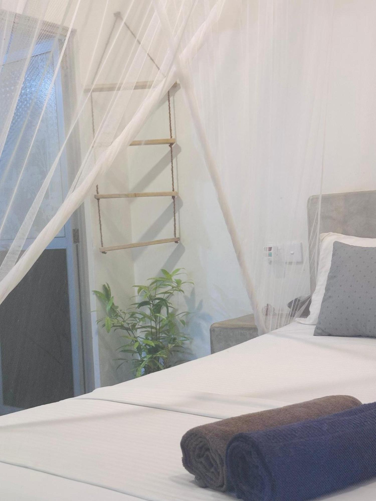 Bed and Breakfast Venora Hiriketiya Dikwella Esterno foto